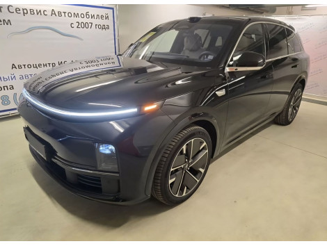 Lixiang L7 ULTRA (ЧЕРНЫЙ/БЕЖЕВЫЙ)
