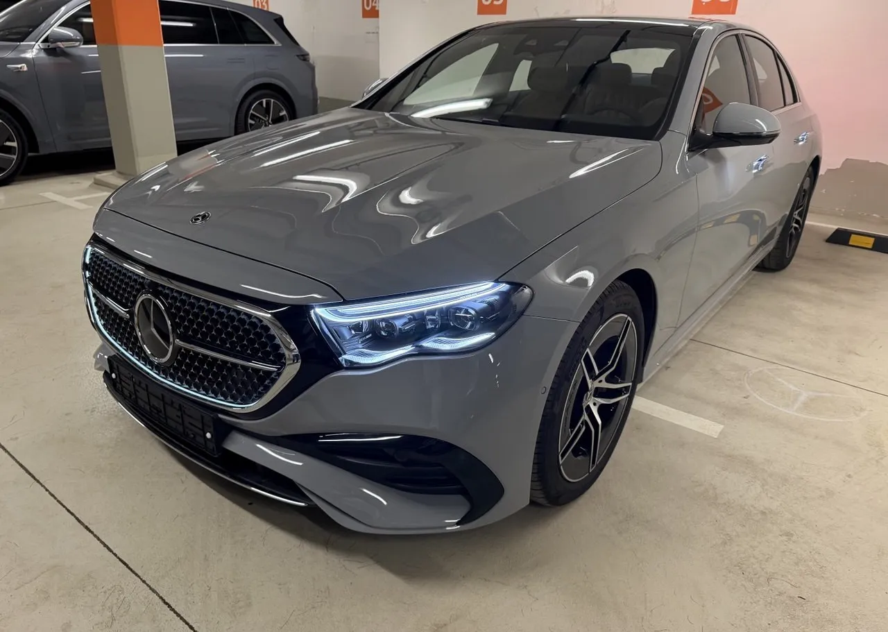 Mercedes Benz E-класс 2026 СЕРЫЙ